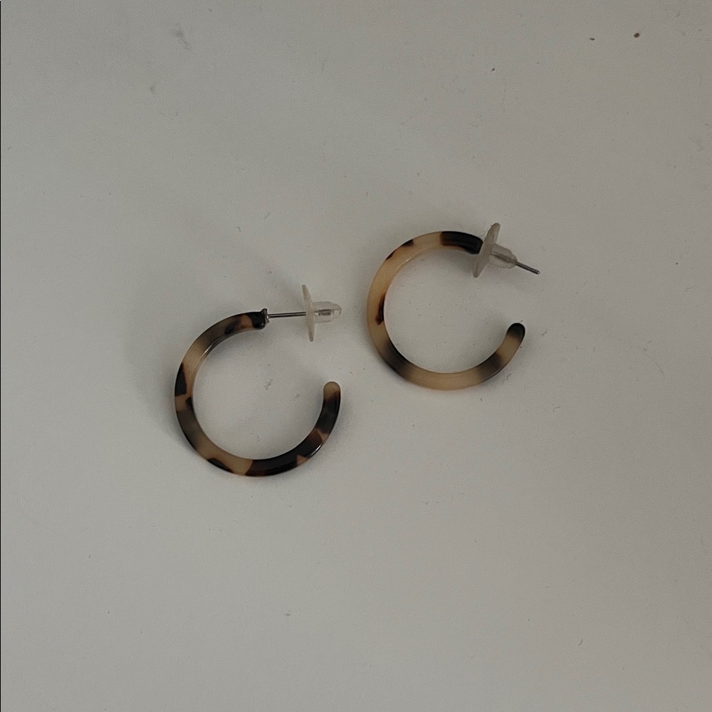 Tortoise Shell Hoop Earrings